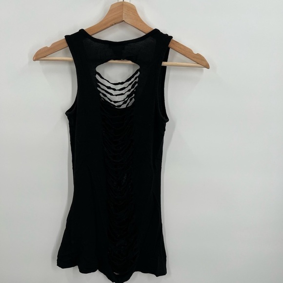 Rue 21 Cartoon Distressed Black Sleeveless Shirt Small - Picture 2 of 5